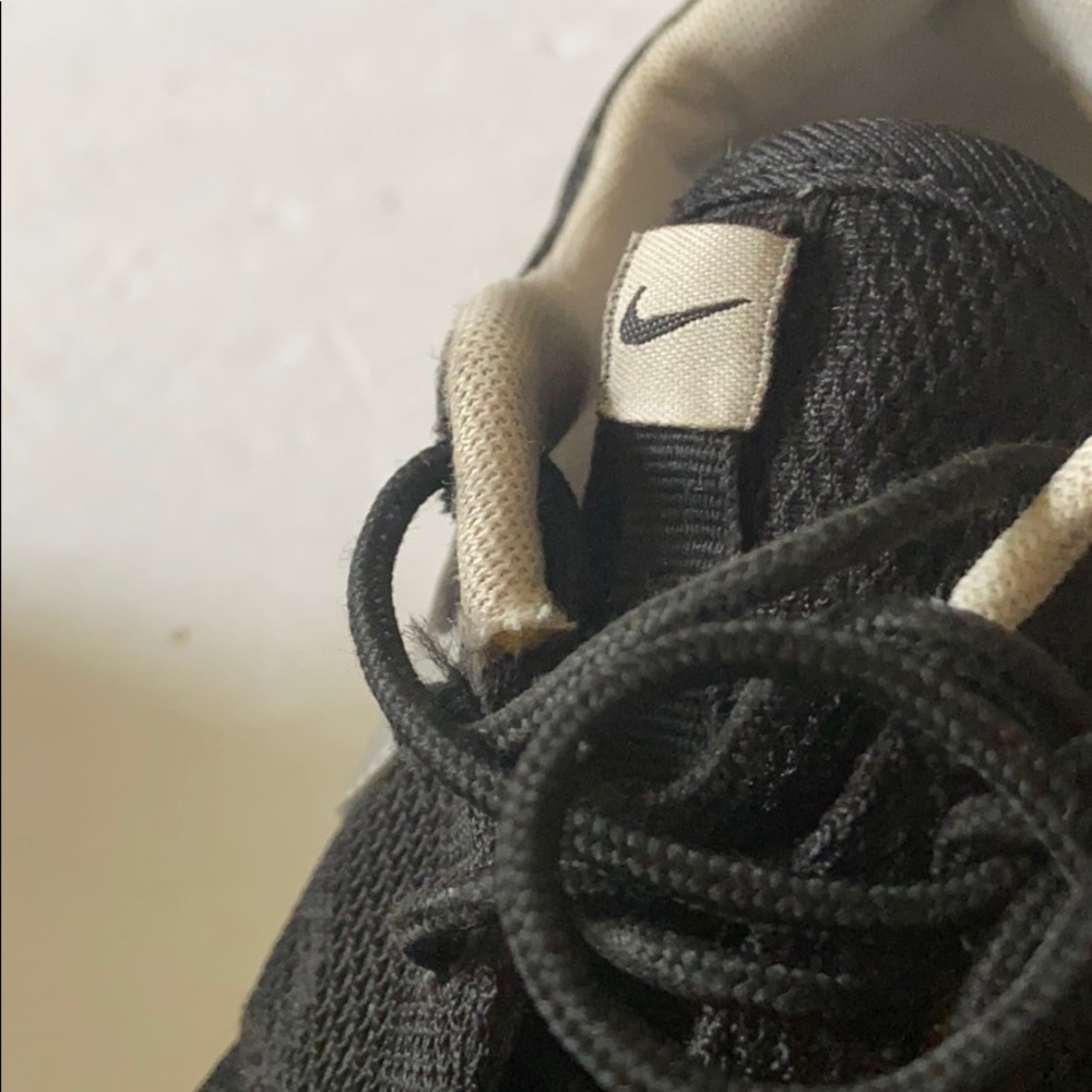 Nike Roche sneakers - Picture 8 of 10